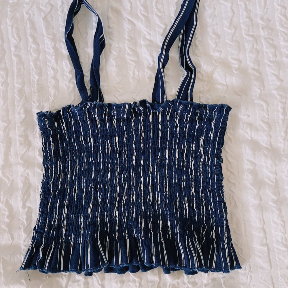 PacSun crop top